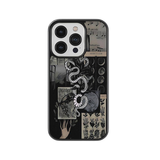 Venomous Vintage Vibes